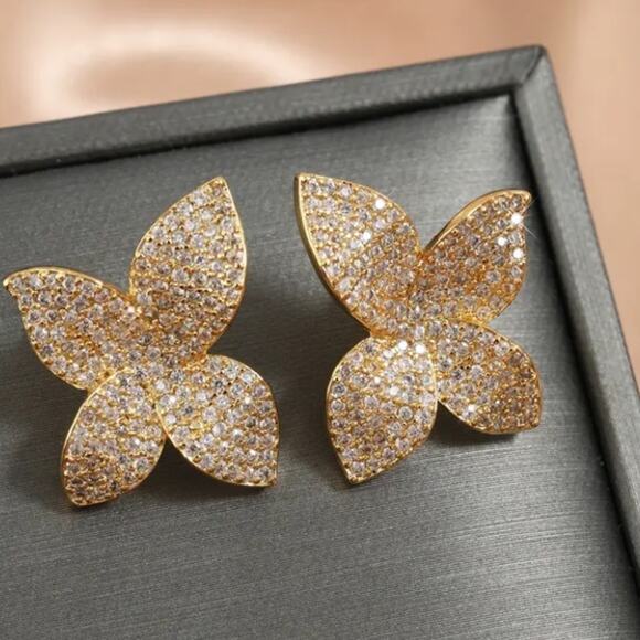 Gold Zircon Flower Pave Earrings Floral Luxury - Picture 3 of 4